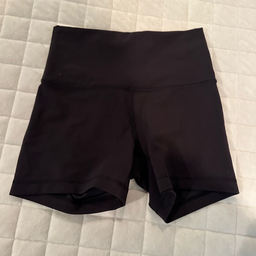 Lululemon Like New Wunder Under Bike Shorts